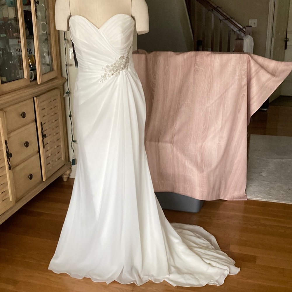 Alfred Angelo style 2514 wedding dress, ivory/silver, Sz 10